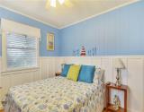 Queen Bedroom